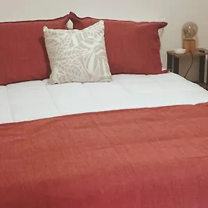 hermoso-departamento-centrico-mendoza.hotelsmendoza.com/